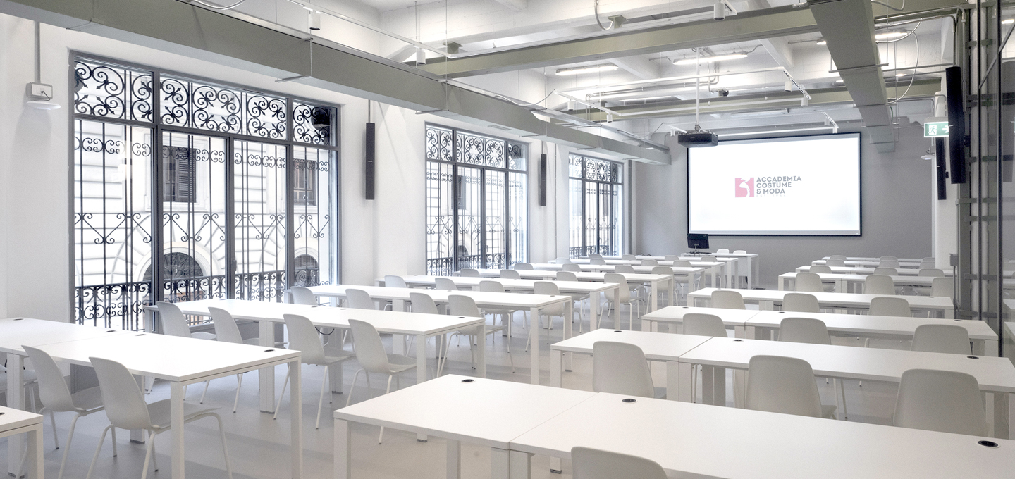 Accademia Costume and Moda