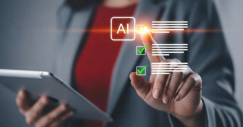 Illustration of artificial intelligence supporting automated decision‑making, showing AI checklists and digital process verification on a touchscreen interface.