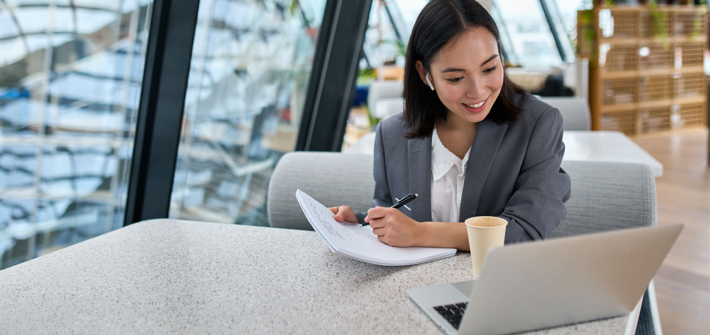 Employee Experience - woman working remotely