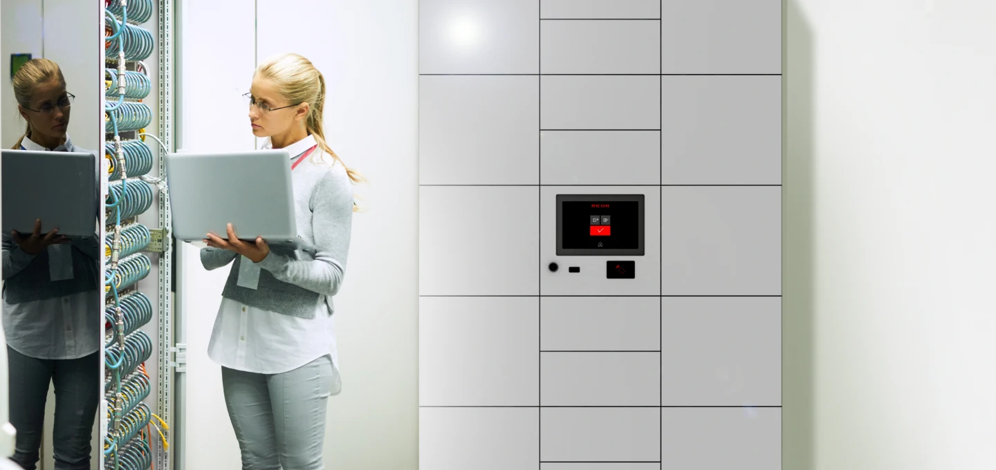 Smart Lockers New