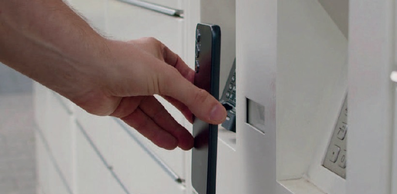 mobile opening a smart locker